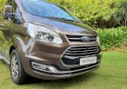Ford Tour Neo xe của gia đình