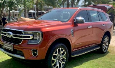 Everest Titanium 2.0L 4x4 AT